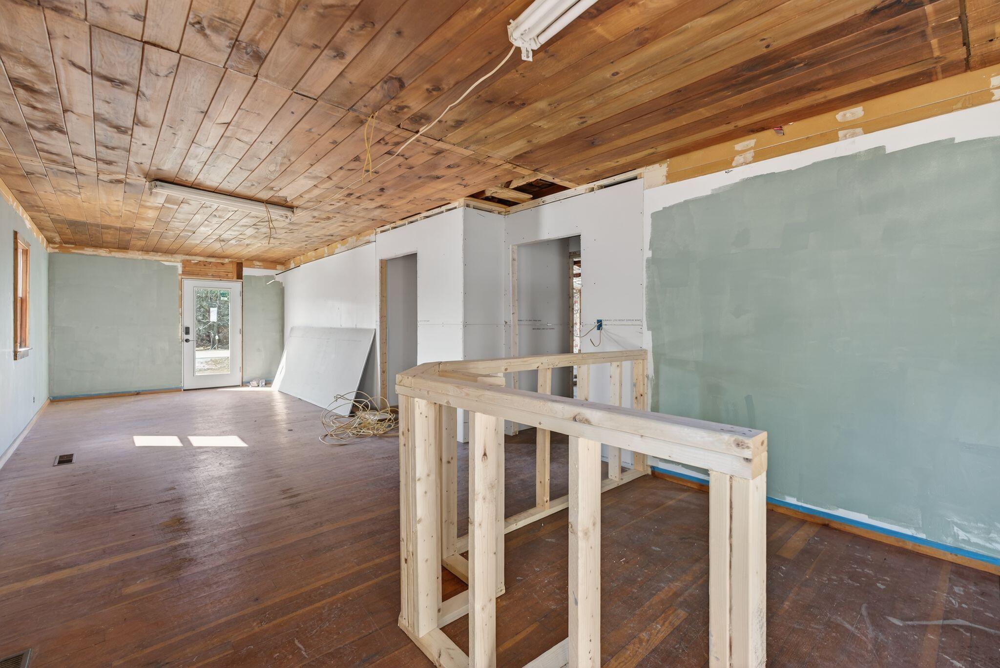 127 Gardiner Road Wiscasset, ME 04578 - Photo 8 of 21 15_DSC02731