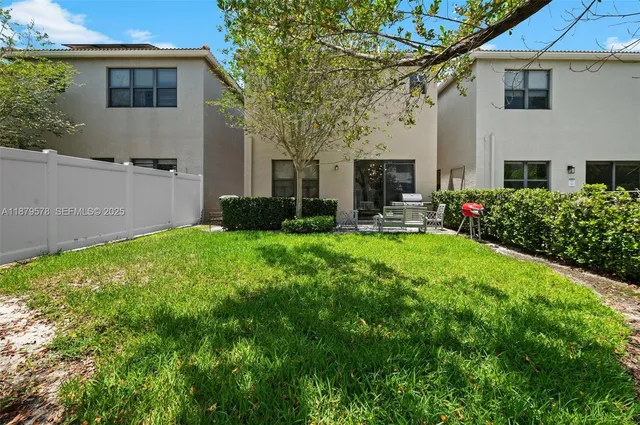 $745,000 | 659 Northeast 191st Street, Miami, FL 33179