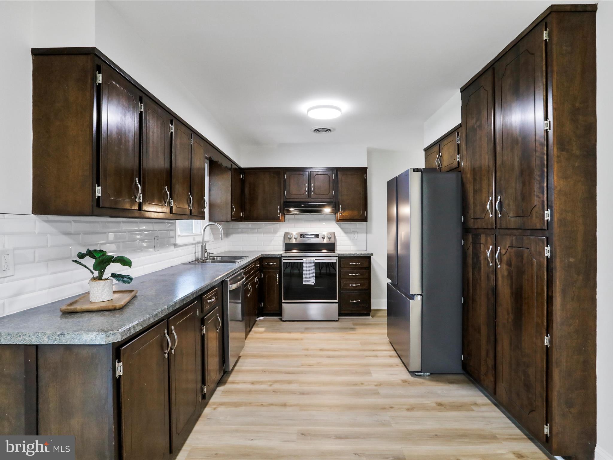441 Williamson Road Greencastle, PA 17225 - Photo 10 of 44 Gallery Image 10