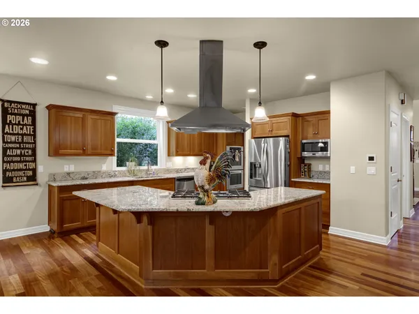 $830,000 | 2240 Turnberry Court, Eugene, OR 97401