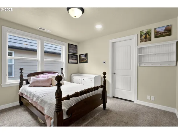 $830,000 | 2240 Turnberry Court, Eugene, OR 97401