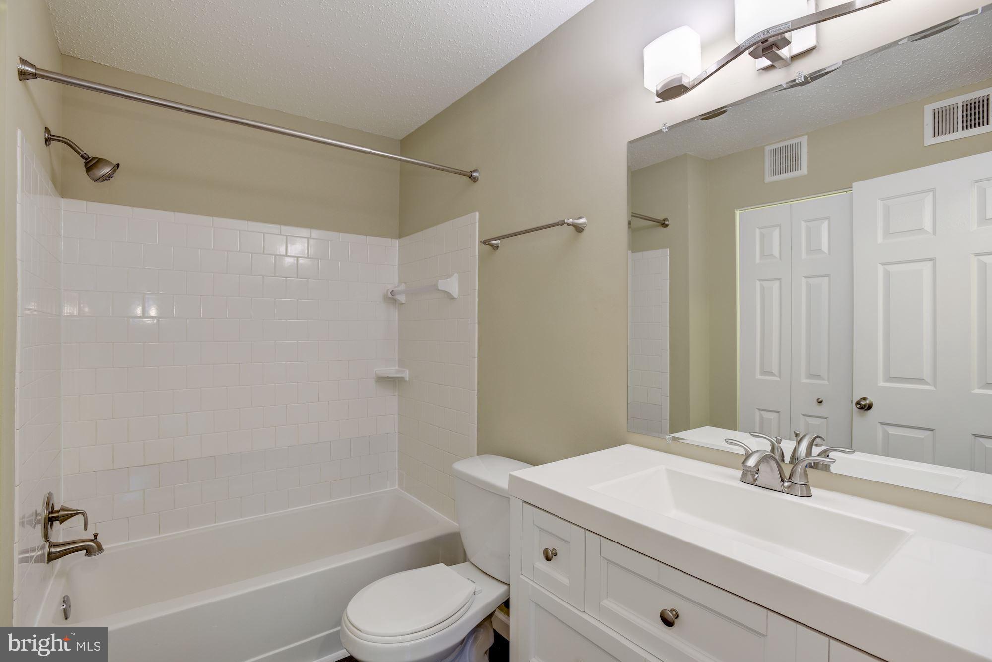 127 Fort Evans Road Southeast, Unit D Leesburg, VA 20175 - Photo 29 of 42 Gallery Image 29