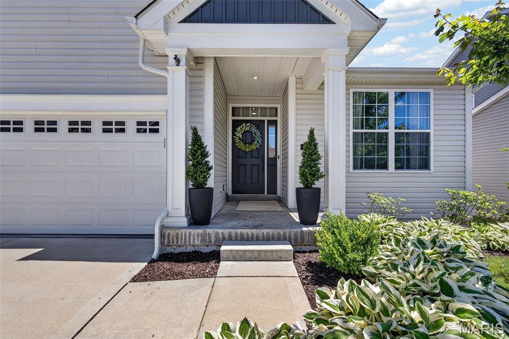 849 Upland Loop O'Fallon, MO 63368 - Photo 5 of 69
