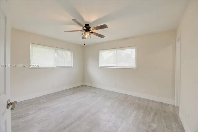 $3,699 | 610 North 31st Court, Unit 610, Hollywood, FL 33021