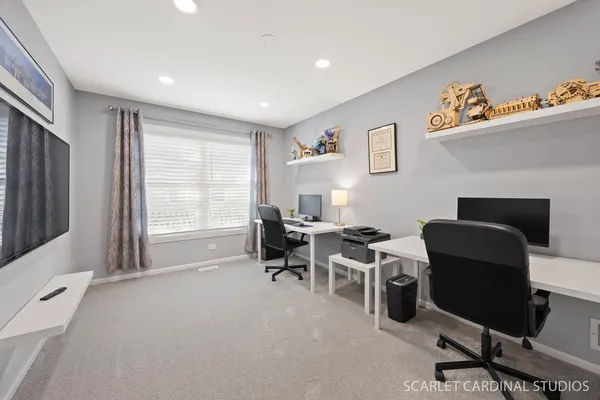 $649,000 | 2801 Bauer Road, North Aurora, IL 60542