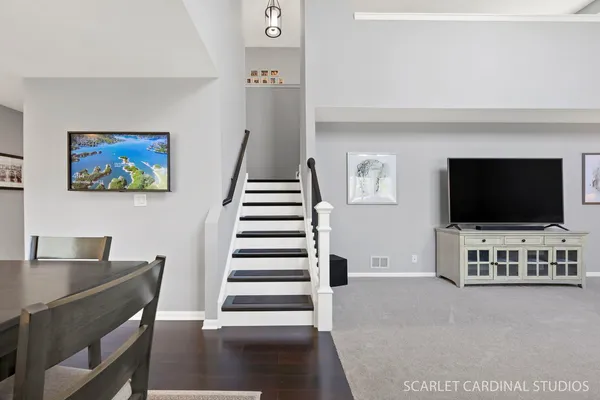$649,000 | 2801 Bauer Road, North Aurora, IL 60542