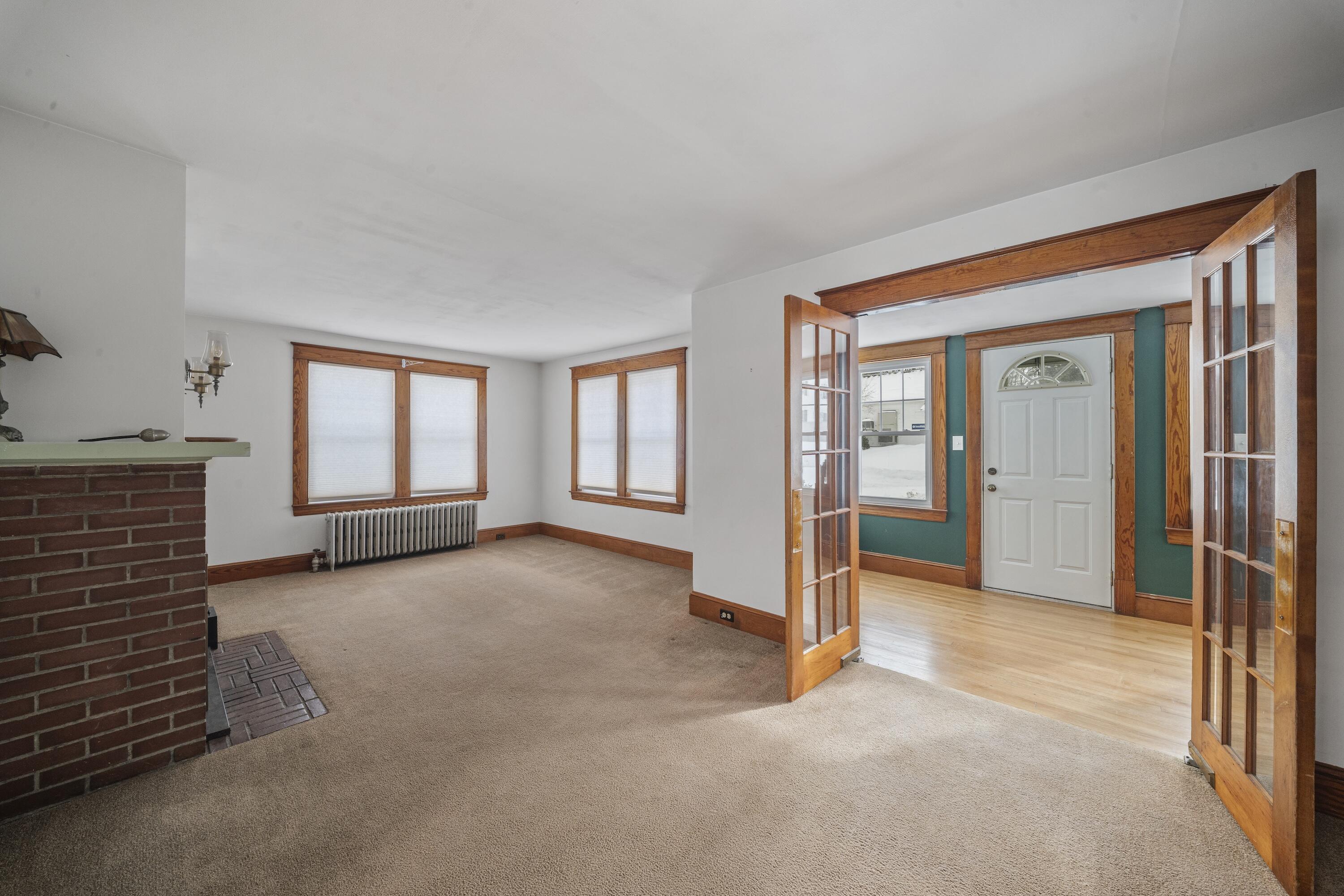 53 Main Street Bowdoinham, ME 04008 - Photo 11 of 39 DSC09223