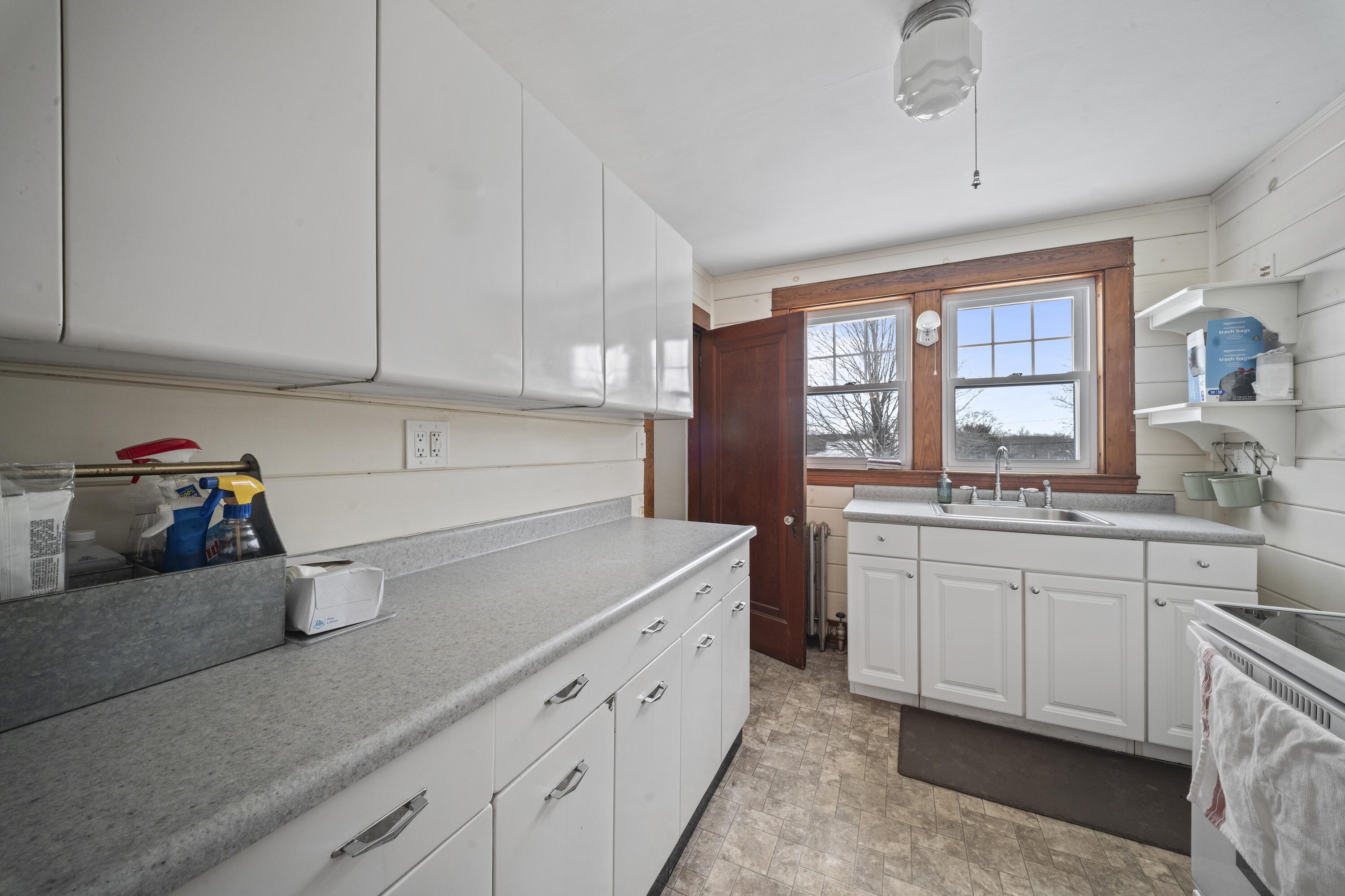 53 Main Street Bowdoinham, ME 04008 - Photo 22 of 39 DSC09208