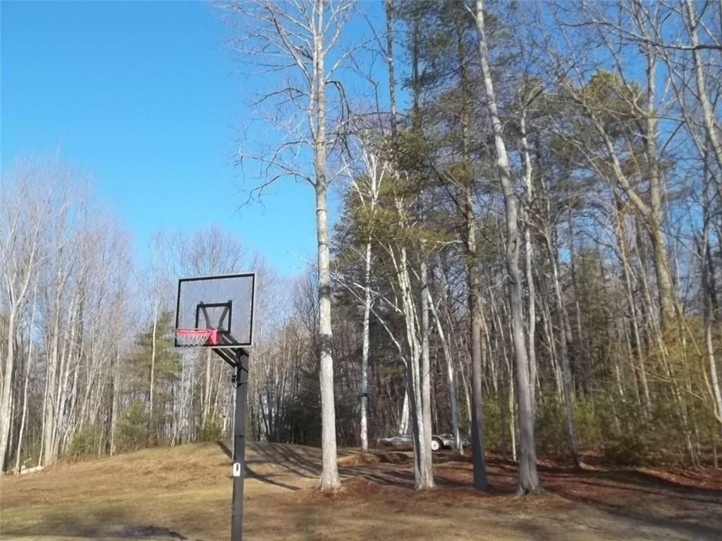 23 Cook Lane Kennebunk, ME 04043 - Photo 29 of 29 Right Side Yard