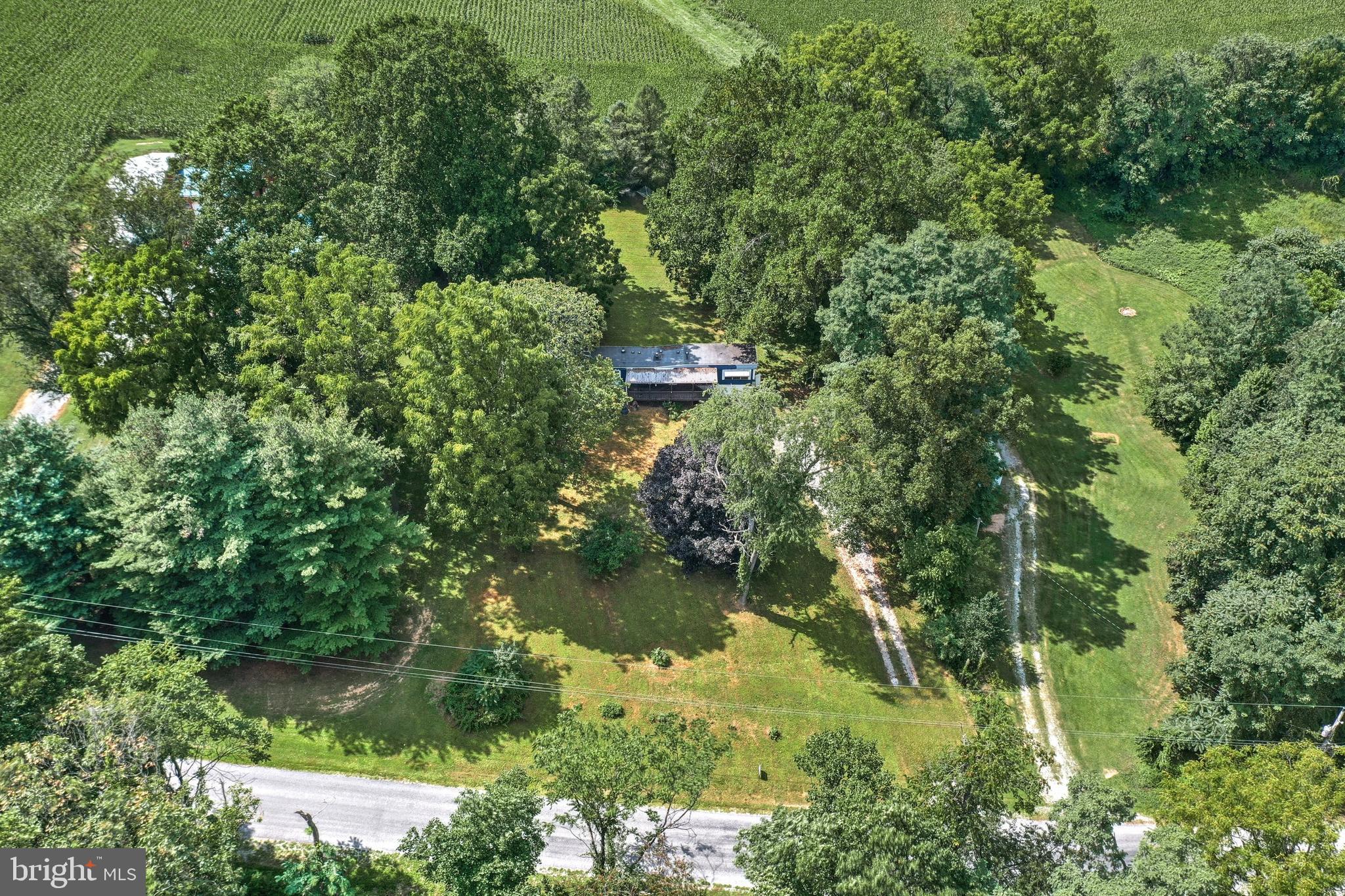 10460 Enfield Road Felton, PA 17322 - Photo 19 of 34