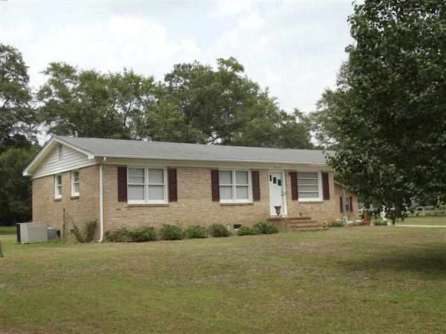 3290 Beverly Road Conway, SC 29527 - Photo 2 of 15