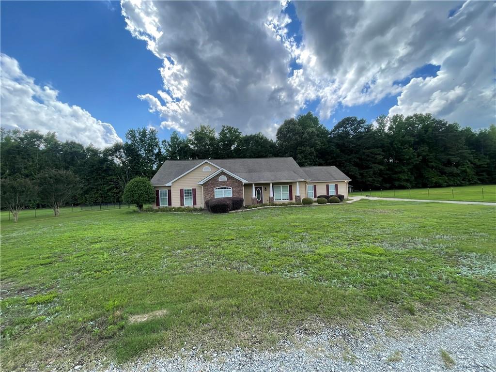 12 Diamond Road Opelika, AL 36804 - Photo 1 of 27 Gallery Image 1