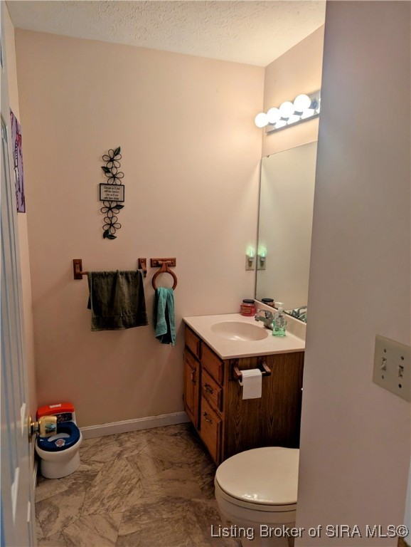 2522 Oak Ridge Lane Madison, IN 47250 - Photo 13 of 38