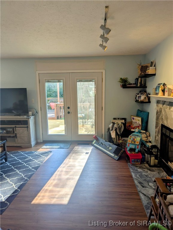 2522 Oak Ridge Lane Madison, IN 47250 - Photo 6 of 38