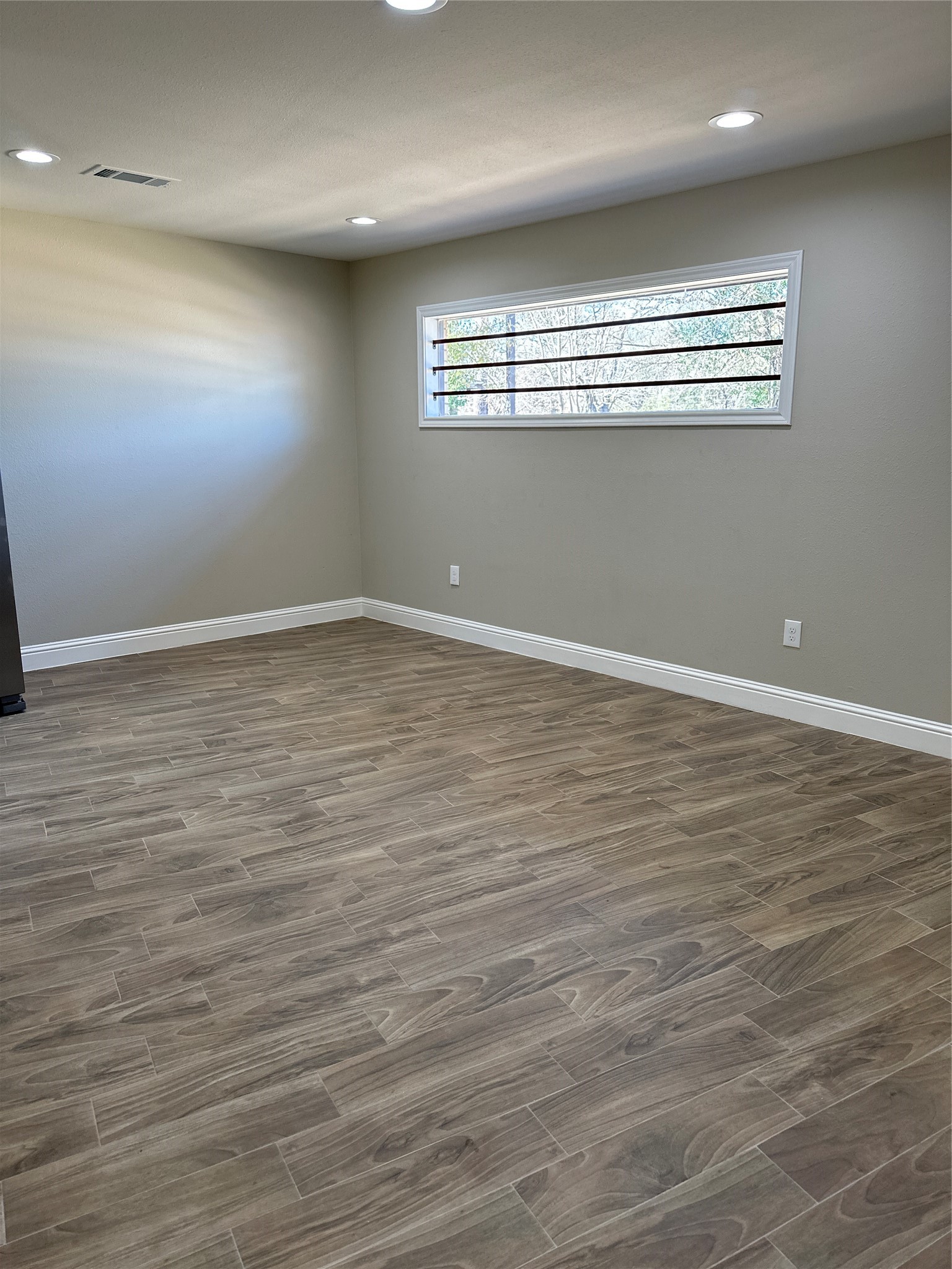 5420 Aldine Bender Road Houston, TX 77032 - Photo 3 of 17