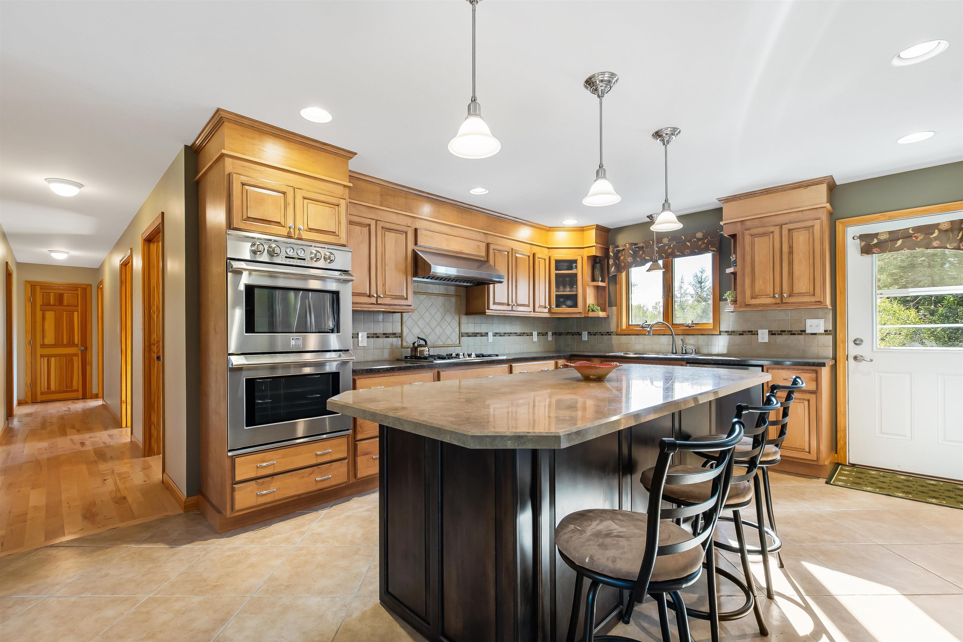 158 Israels River Road Jefferson, NH 03583 - Photo 12 of 40 Gallery Image 12