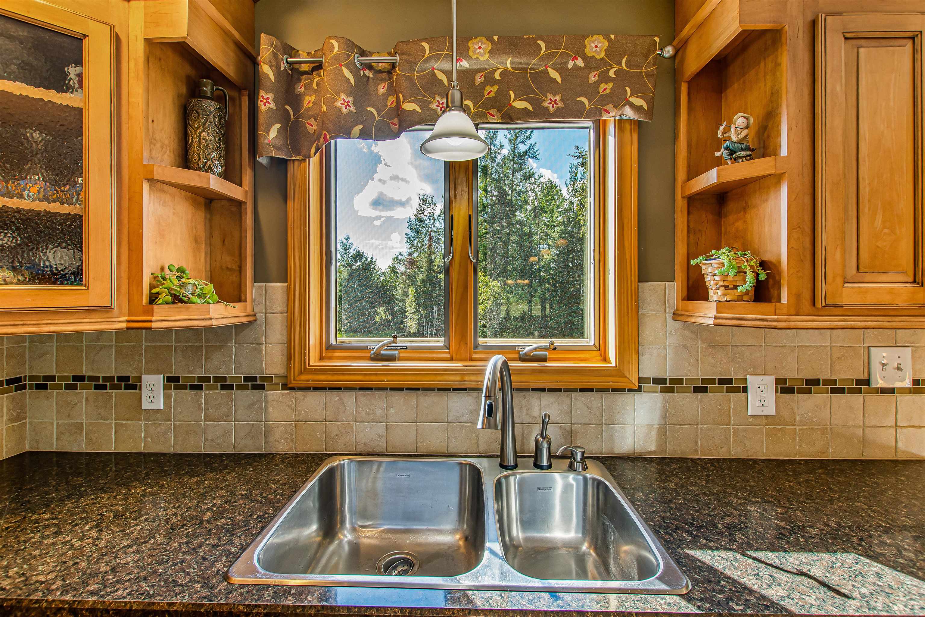 158 Israels River Road Jefferson, NH 03583 - Photo 10 of 40 Gallery Image 10