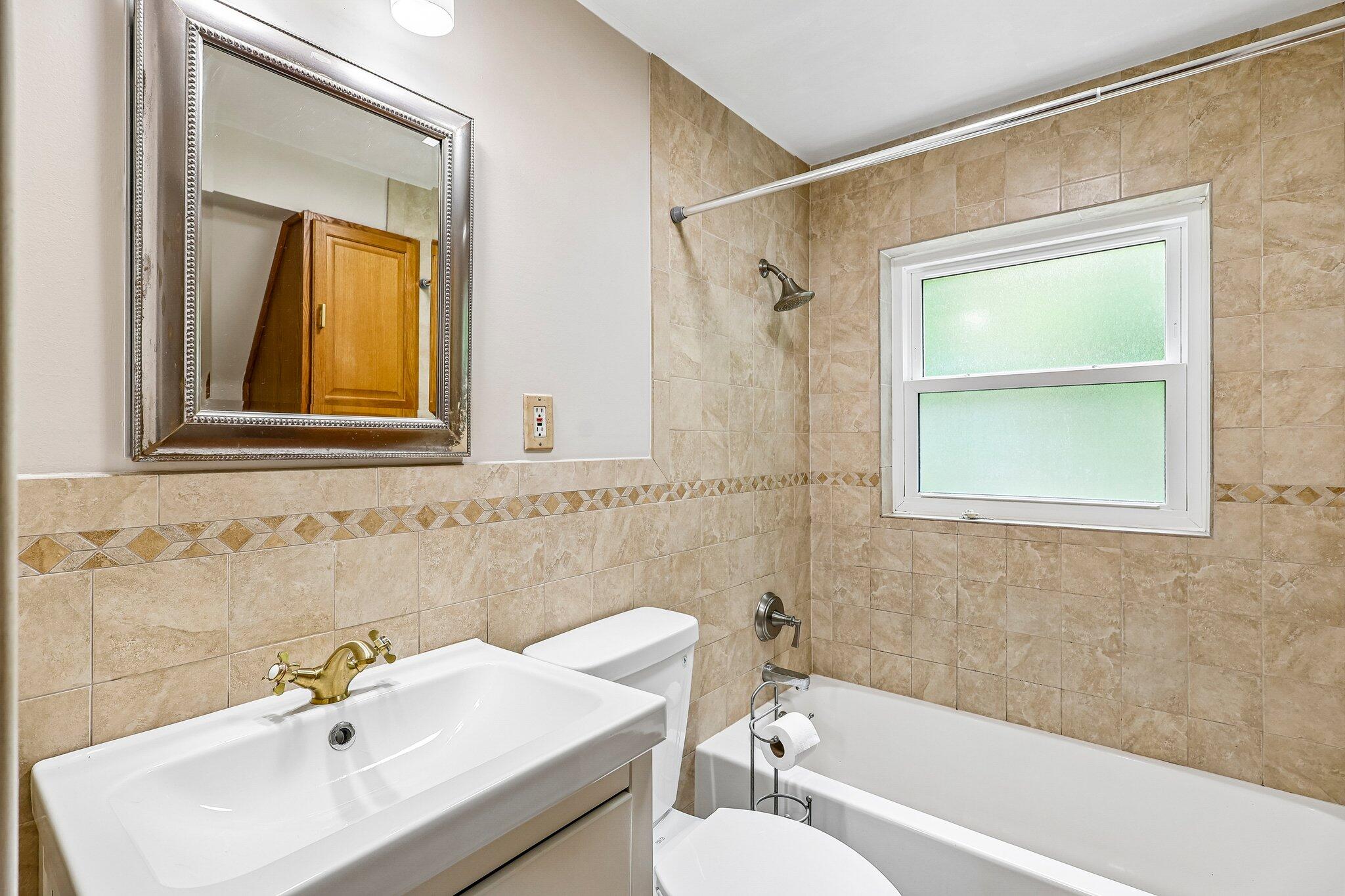 1422 Amsterdam Road Covington, KY 41011 - Photo 31 of 38
