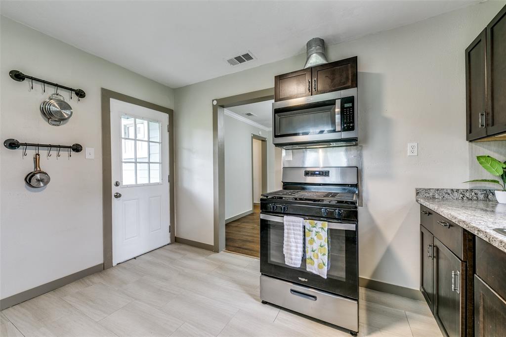 5610 Lyons Road Garland, TX 75043 - Photo 10 of 16