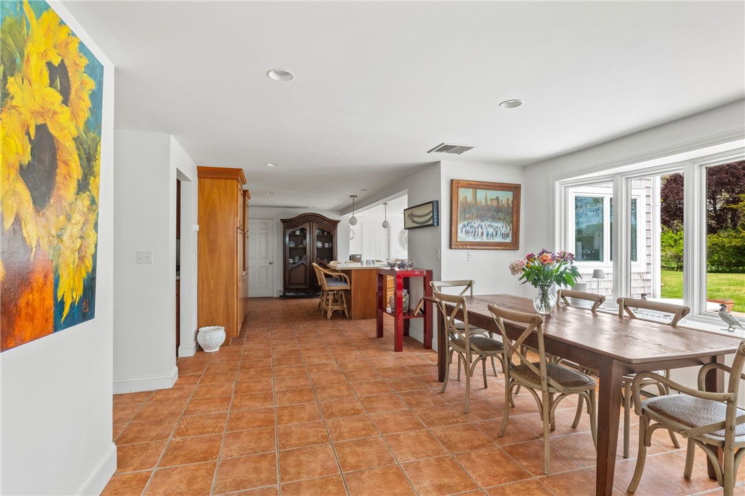 130 Howland Road Westport, MA 02790 - Photo 11 of 37