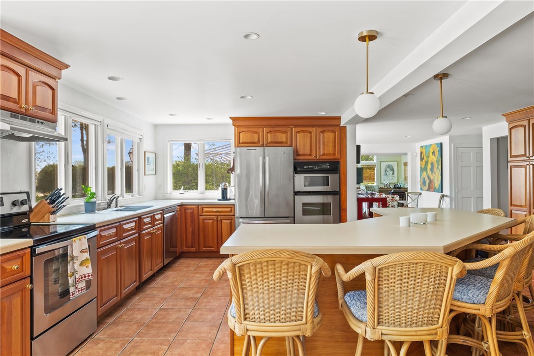 130 Howland Road Westport, MA 02790 - Photo 13 of 37