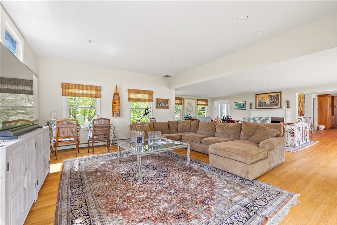 130 Howland Road Westport, MA 02790 - Photo 5 of 37