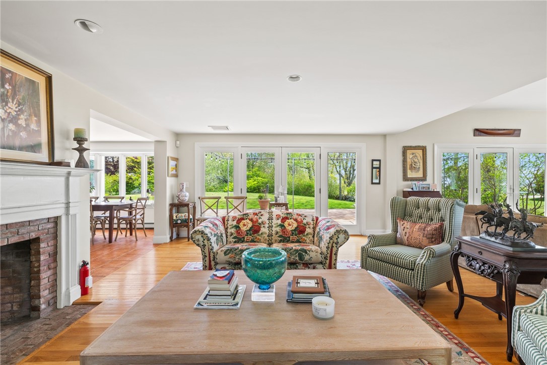 130 Howland Road Westport, MA 02790 - Photo 6 of 37