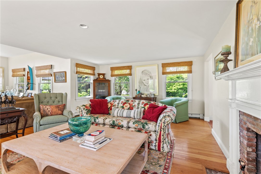 130 Howland Road Westport, MA 02790 - Photo 7 of 37