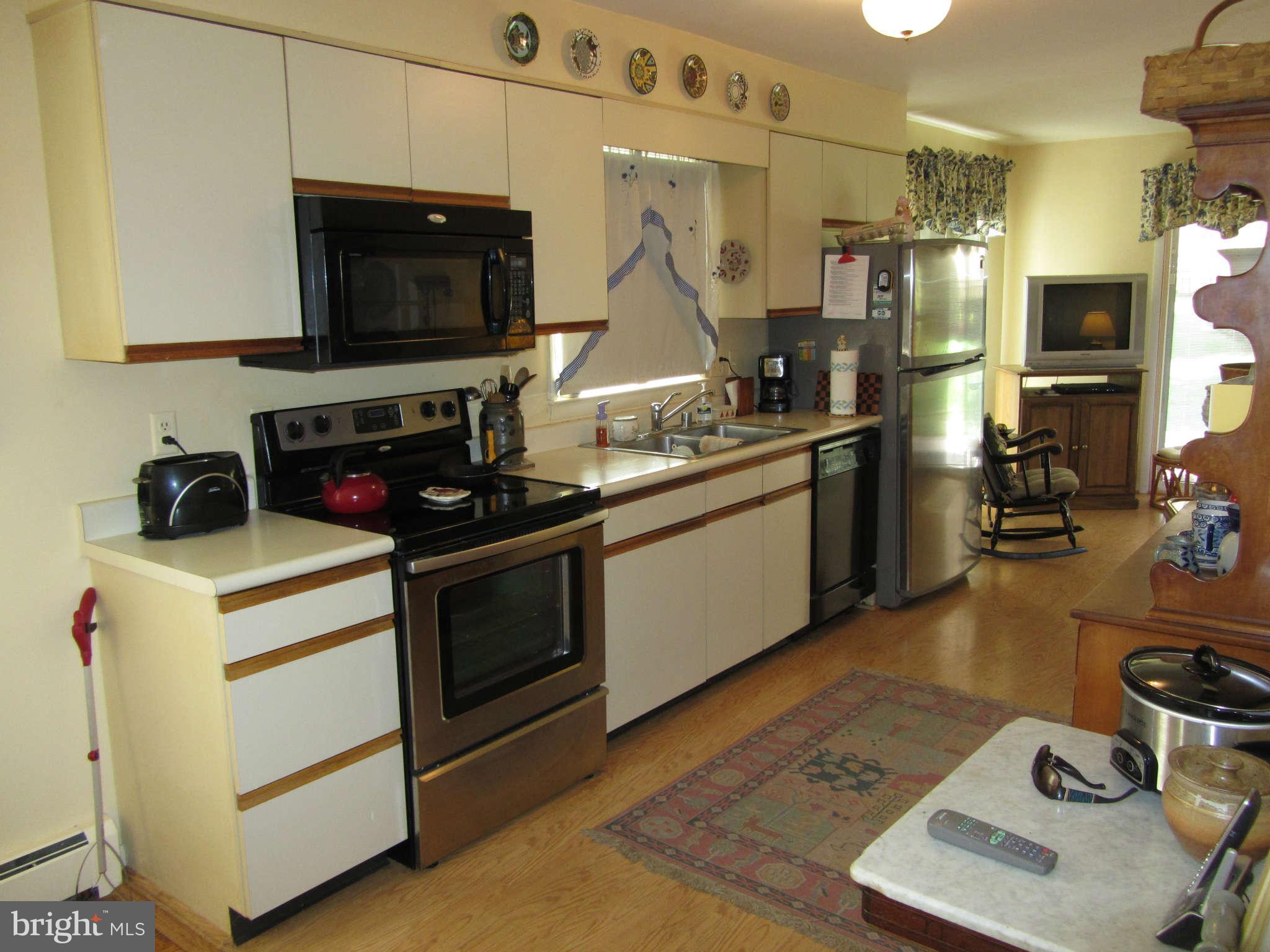 2217 Patapsco Road Finksburg, MD 21048 - Photo 12 of 30 Kitchen