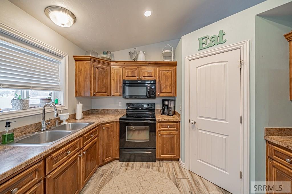 4684 East 102 North Rigby, ID 83442 - Photo 14 of 67