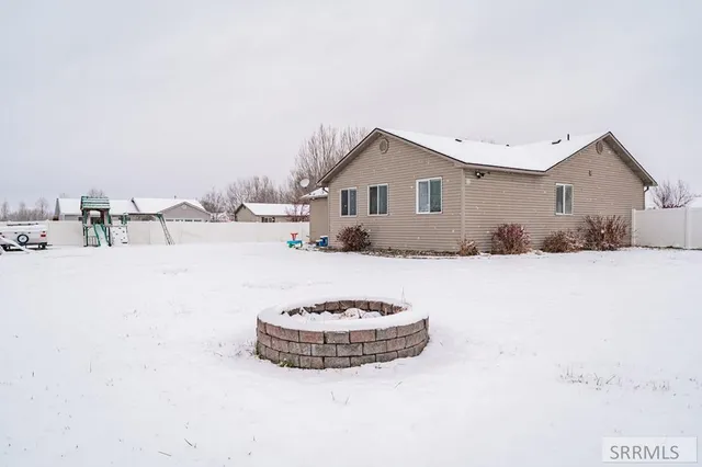 $424,900 | 4684 East 102 North, Rigby, ID 83442