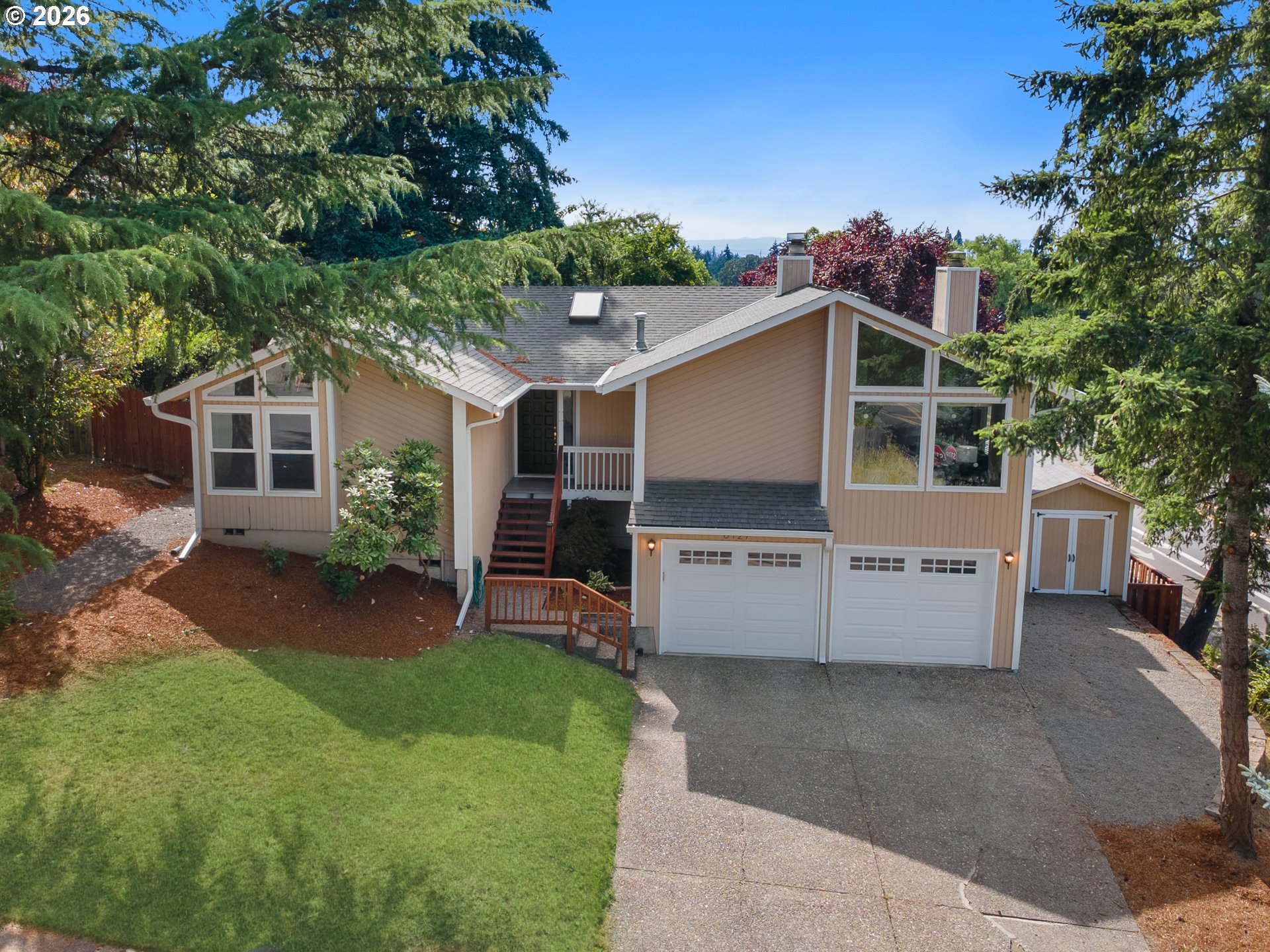 6127 Southwest 161st Place Beaverton, OR 97007 - Photo 3 of 47