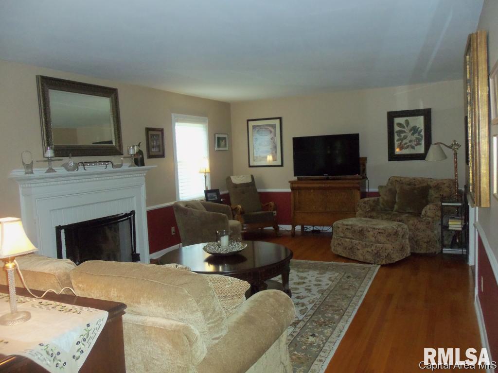 1991 Warson Road Springfield, IL 62704 - Photo 5 of 14