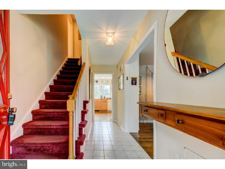 89 Terhune Road Princeton, NJ 08540 - Photo 2 of 22 Foyer