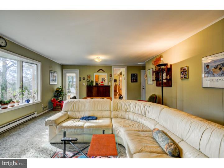 89 Terhune Road Princeton, NJ 08540 - Photo 12 of 22 Family Room