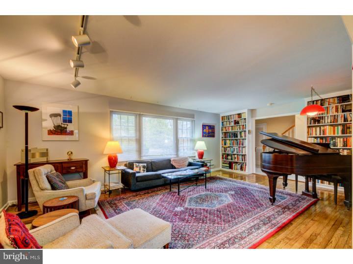89 Terhune Road Princeton, NJ 08540 - Photo 4 of 22 Living Room