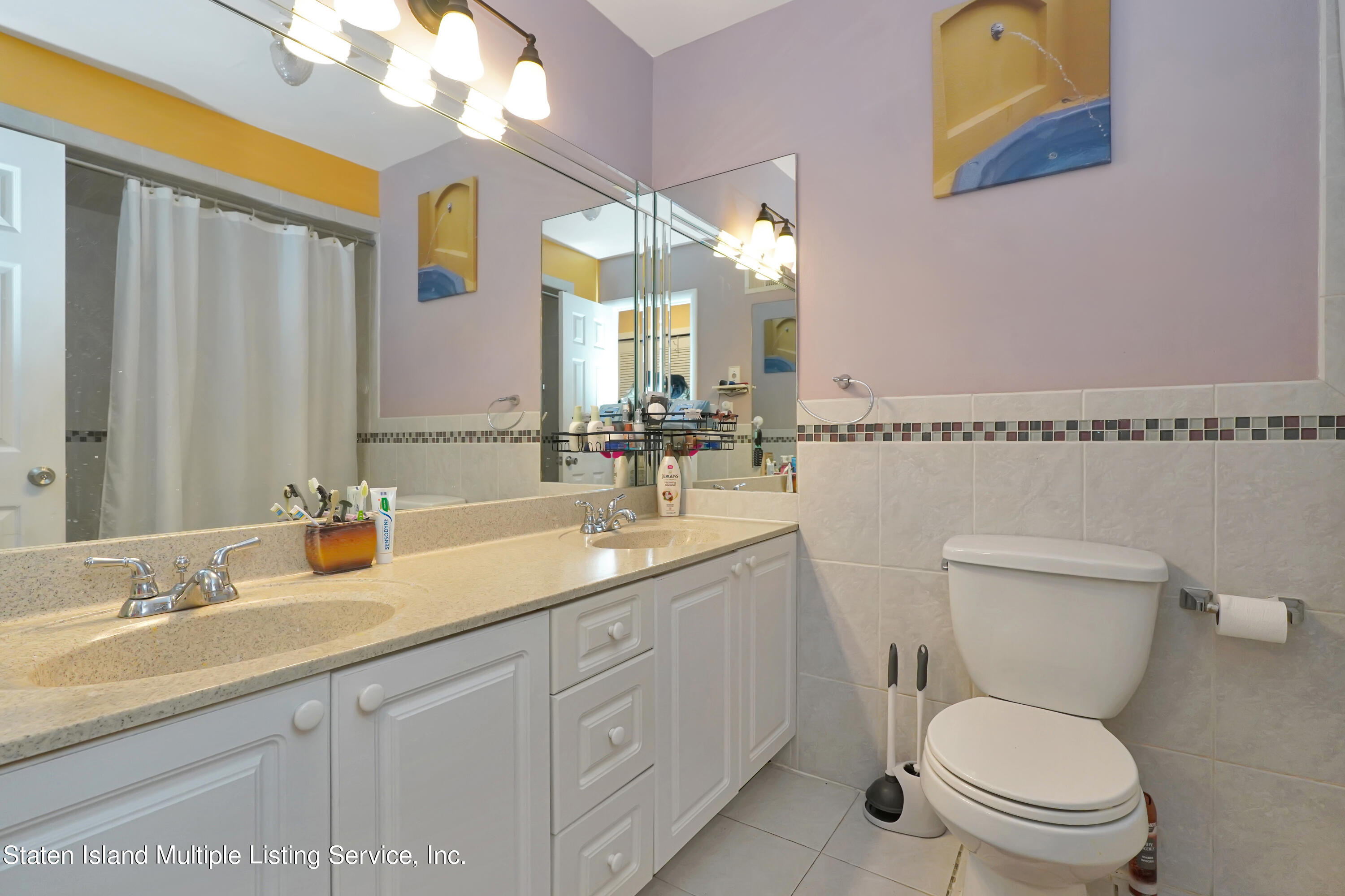 985 West Fingerboard Road Staten Island, NY 10304 - Photo 17 of 33 (17) FUUL BATH