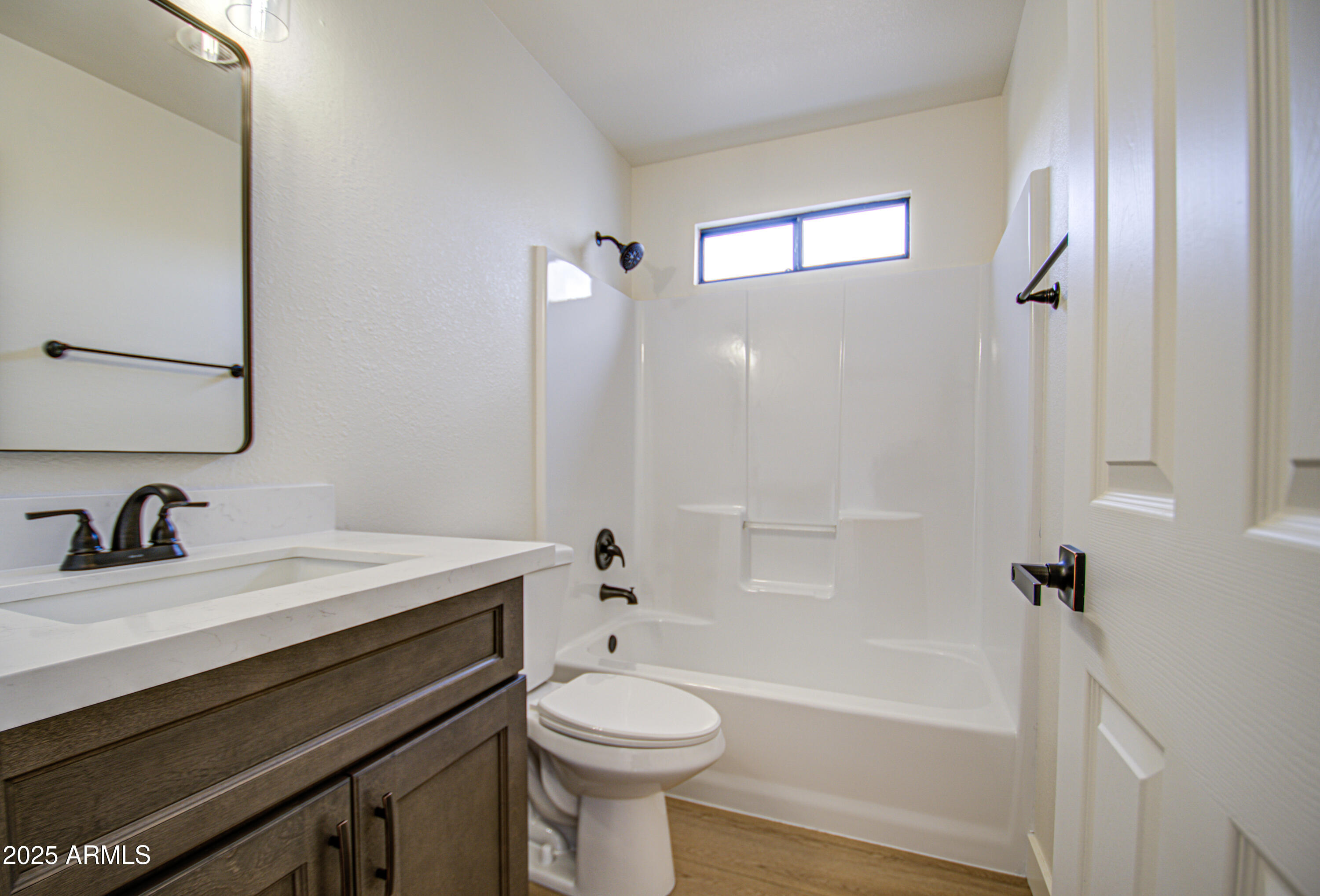 310 North Mountain View Road Apache Junction, AZ 85119 - Photo 34 of 46 Bathroom 2-pic 1