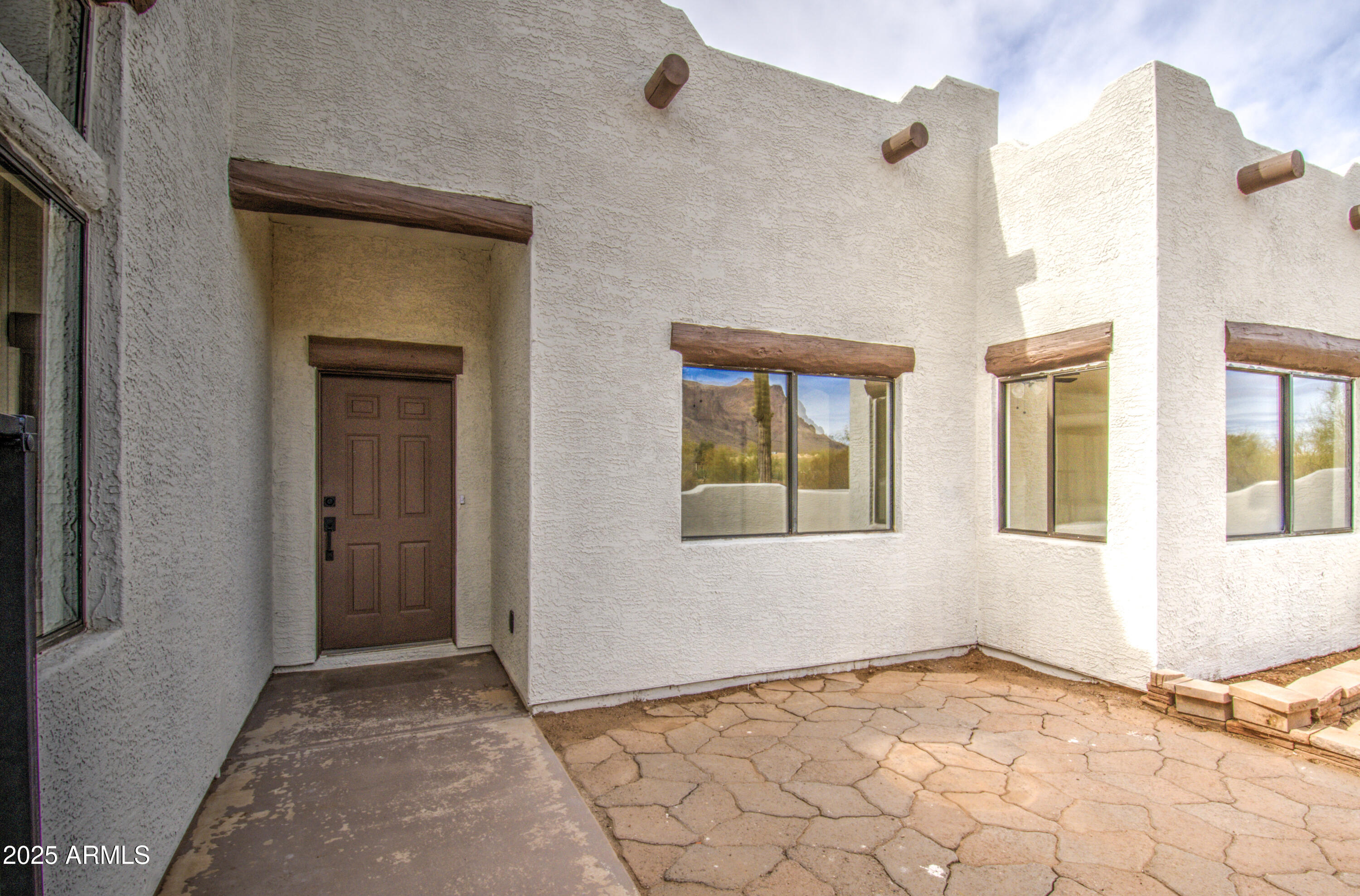 310 North Mountain View Road Apache Junction, AZ 85119 - Photo 7 of 46 Front 8