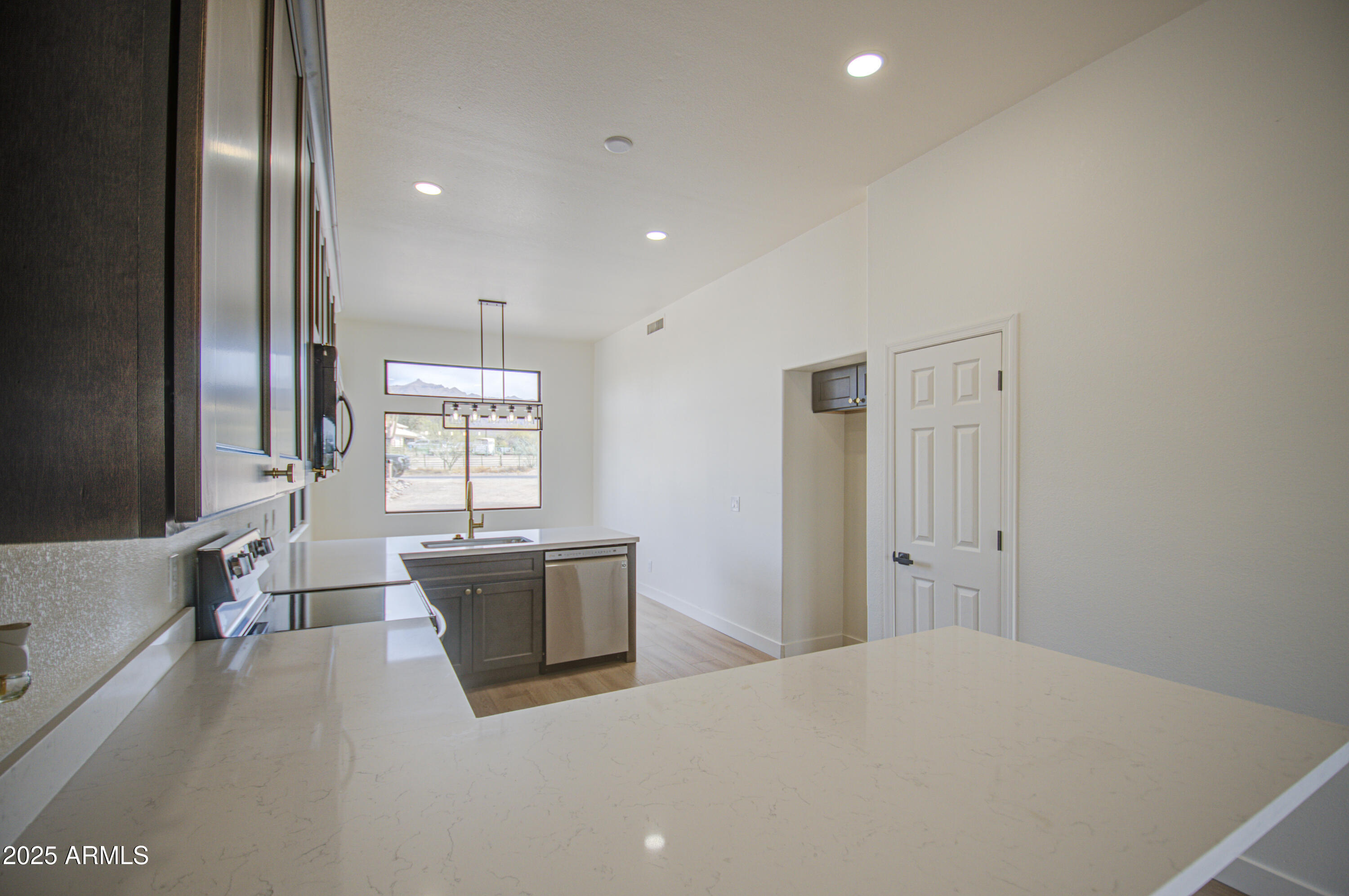 310 North Mountain View Road Apache Junction, AZ 85119 - Photo 10 of 46 Kitchen 1