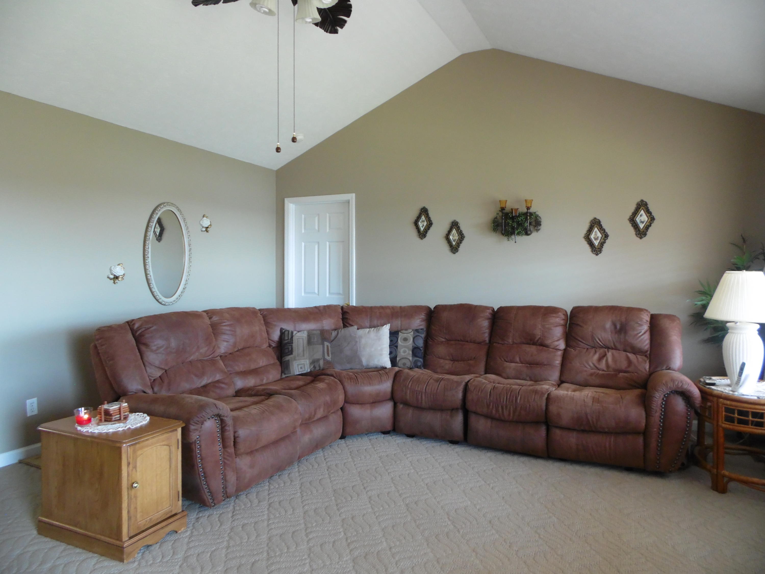 259 Mariner Point Road La Follette, TN 37766 - Photo 3 of 30 Living room