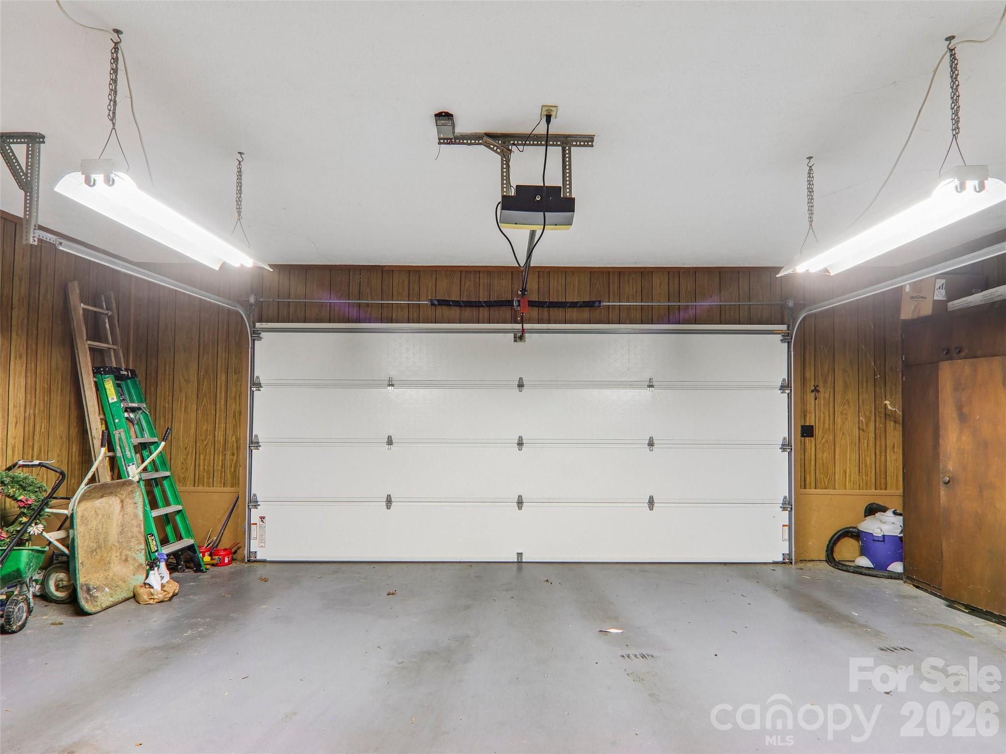 126 Brandon Road Hendersonville, NC 28739 - Photo 31 of 41 Gallery Image 31