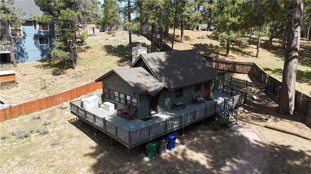459 Edgemoor Road Big Bear Lake, CA 92315 - Photo 2 of 34