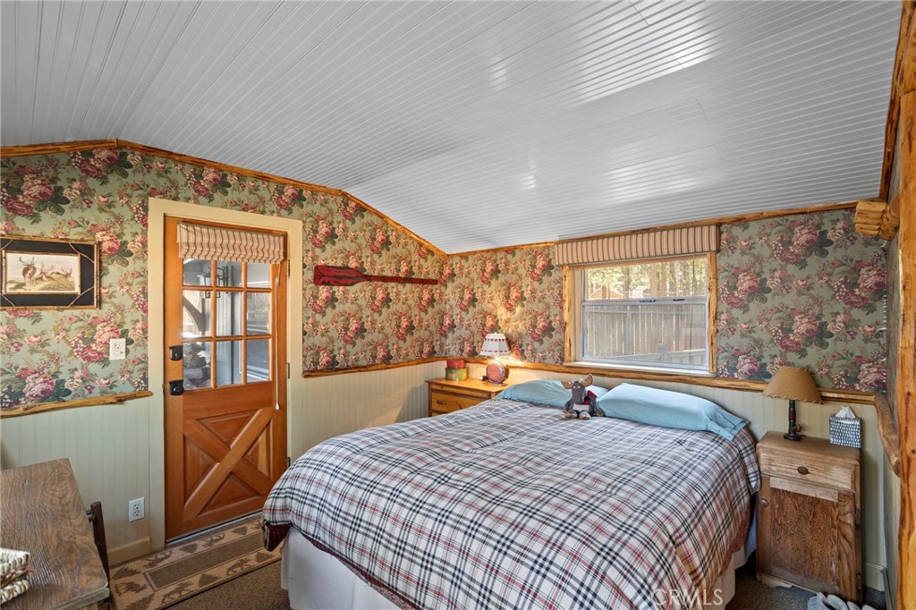 459 Edgemoor Road Big Bear Lake, CA 92315 - Photo 22 of 34