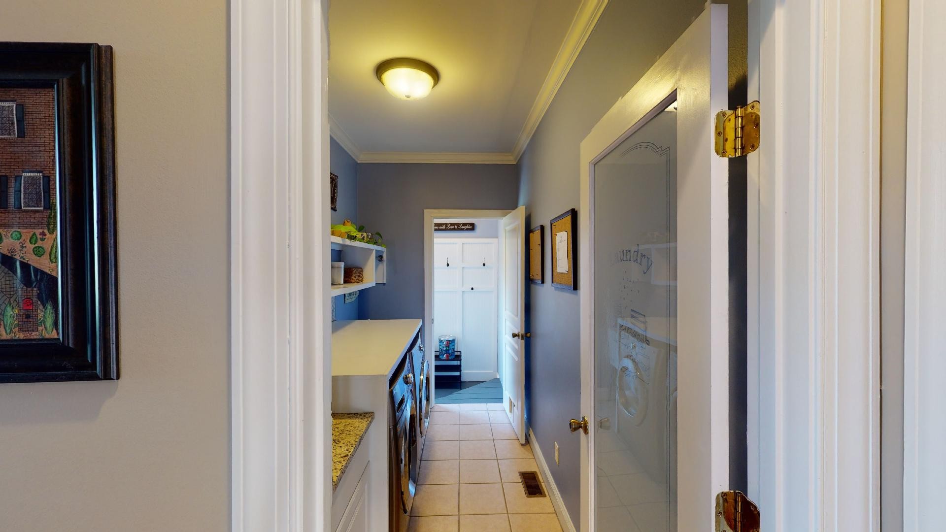 420 Ridgecrest Lane Lebanon, TN 37087 - Photo 18 of 29 a view of a hallway with front door