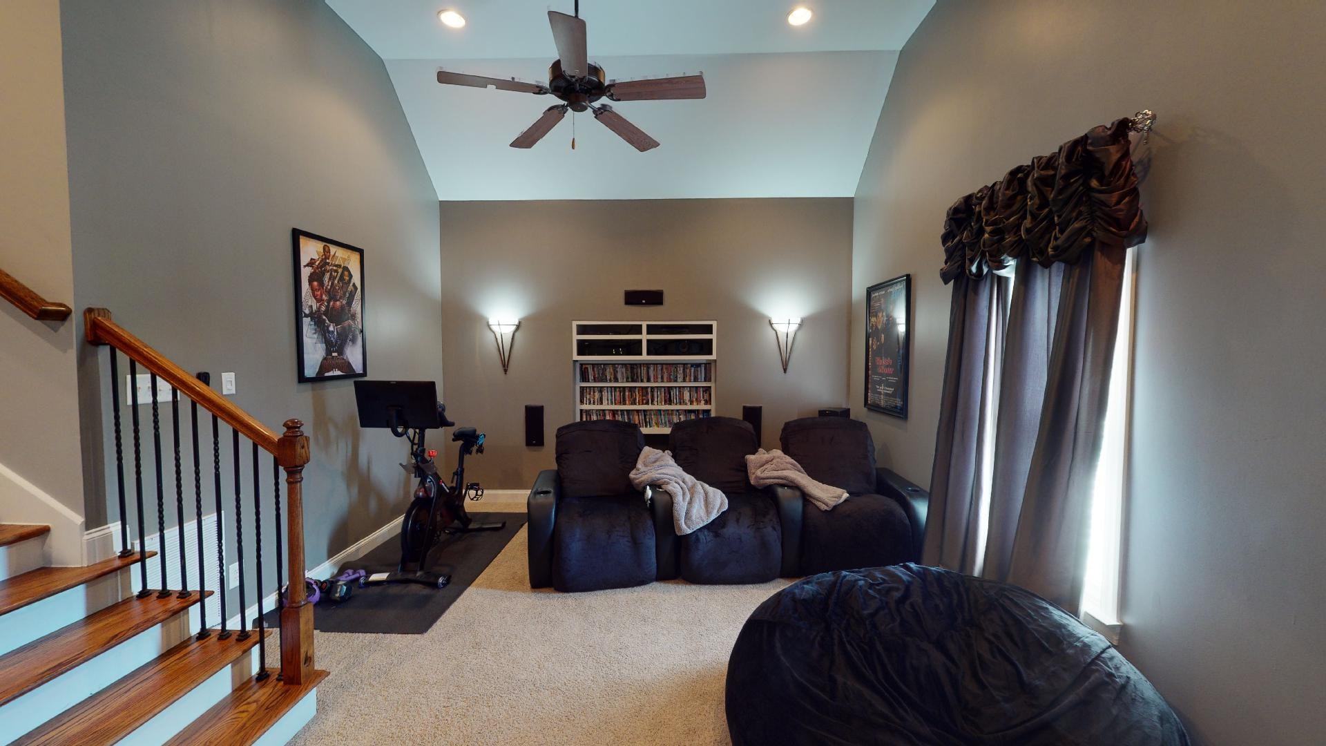 420 Ridgecrest Lane Lebanon, TN 37087 - Photo 24 of 29 a living room with furniture