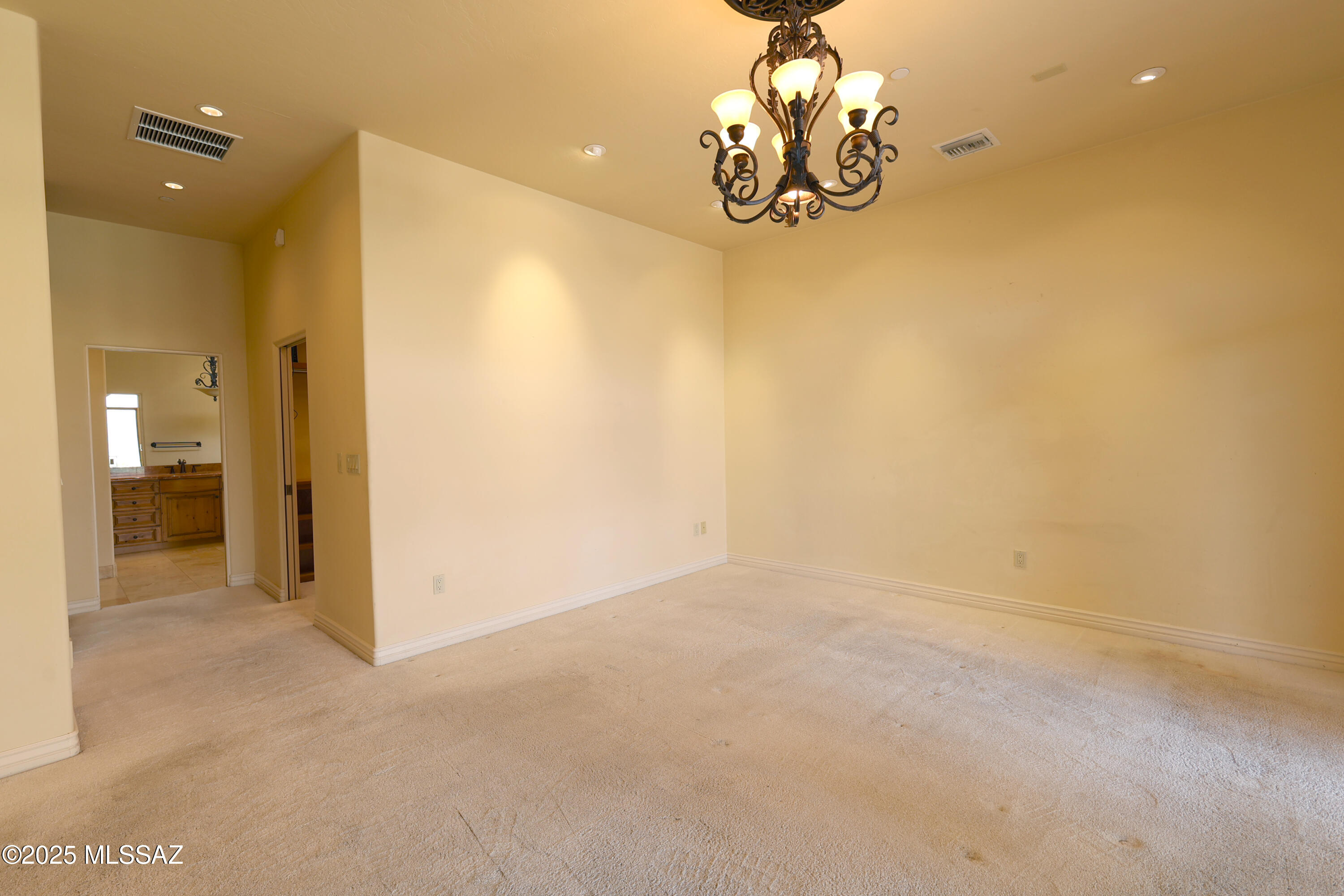2040 West Lucero Road Oro Valley, AZ 85737 - Photo 20 of 46