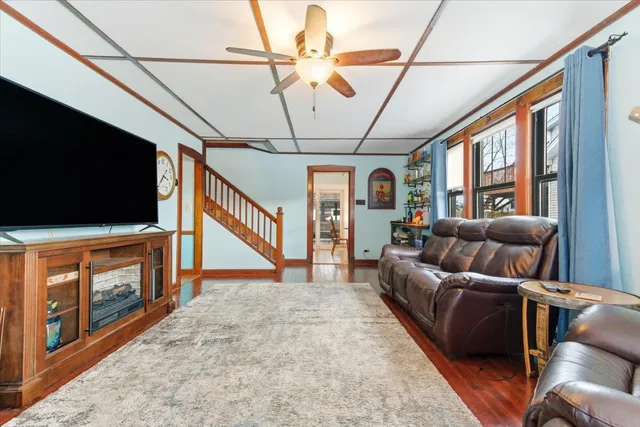 $329,900 | 42169 North 6th Avenue, Antioch, IL 60002