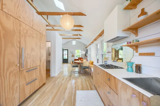 $699,000 | 810 Keasbey Street, Austin, TX 78751