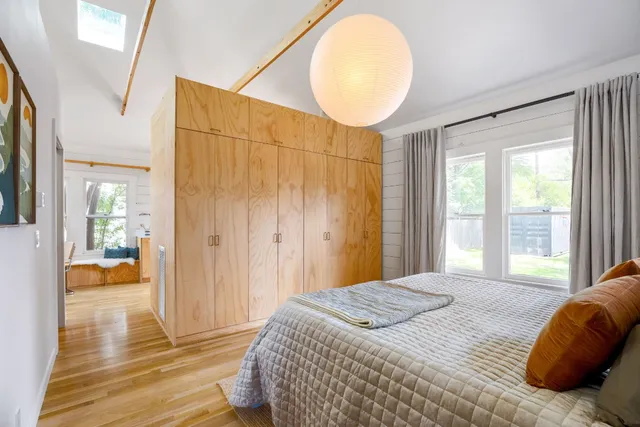 $699,000 | 810 Keasbey Street, Austin, TX 78751